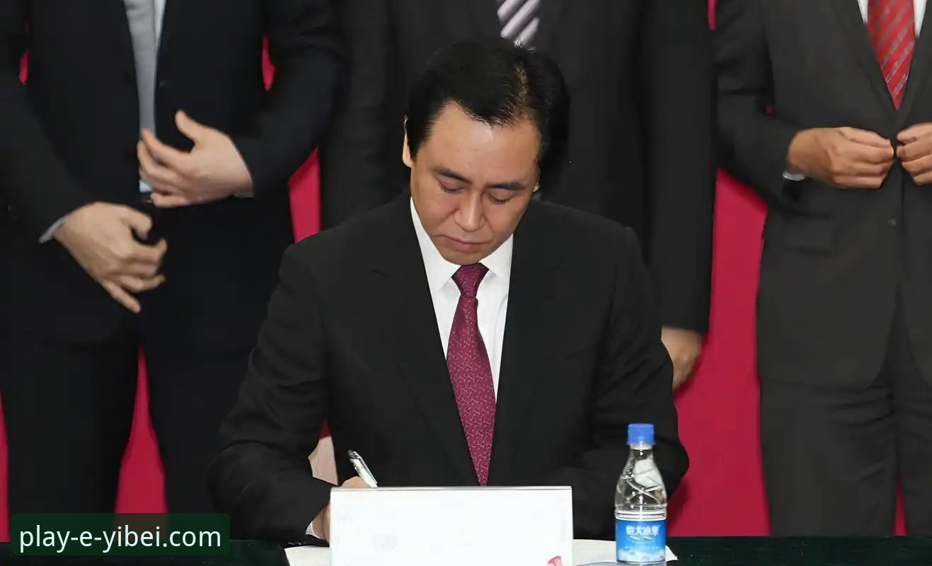 易倍体育使用指南 许家印案庭审落幕,易倍体育用户如何看待恒大“金元足球”的兴衰?